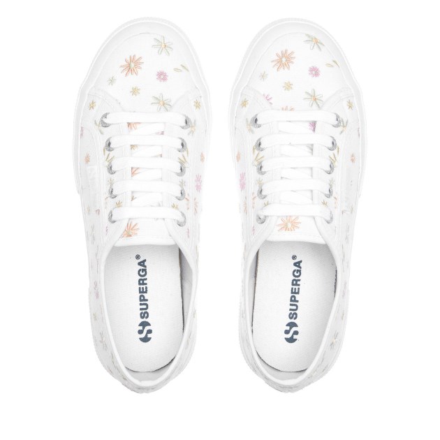 סופרגה 2750 פרחים רקמה פרחים לבנים-רב-צבעוניים